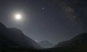 The moon and stars light up Mount Everest, also known as Qomolangma, as seen from near Everest Base Camp in the Tibet Autonomous Region April 29, 2008. (REUTERS/David Gray) 